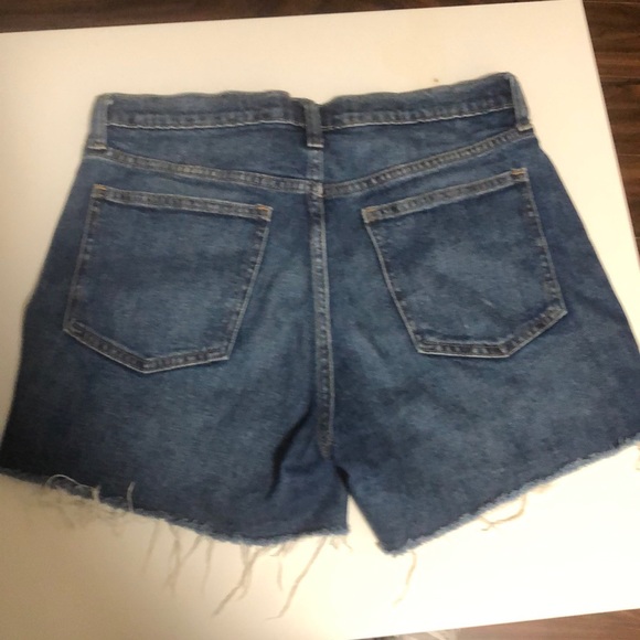 GAp high waisted shorts size 27 - Picture 4 of 4